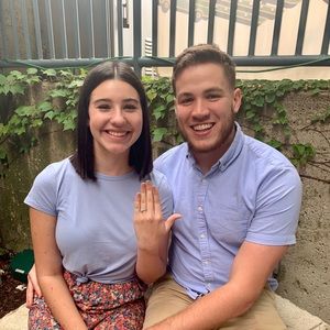 Meet your Posher, Aron